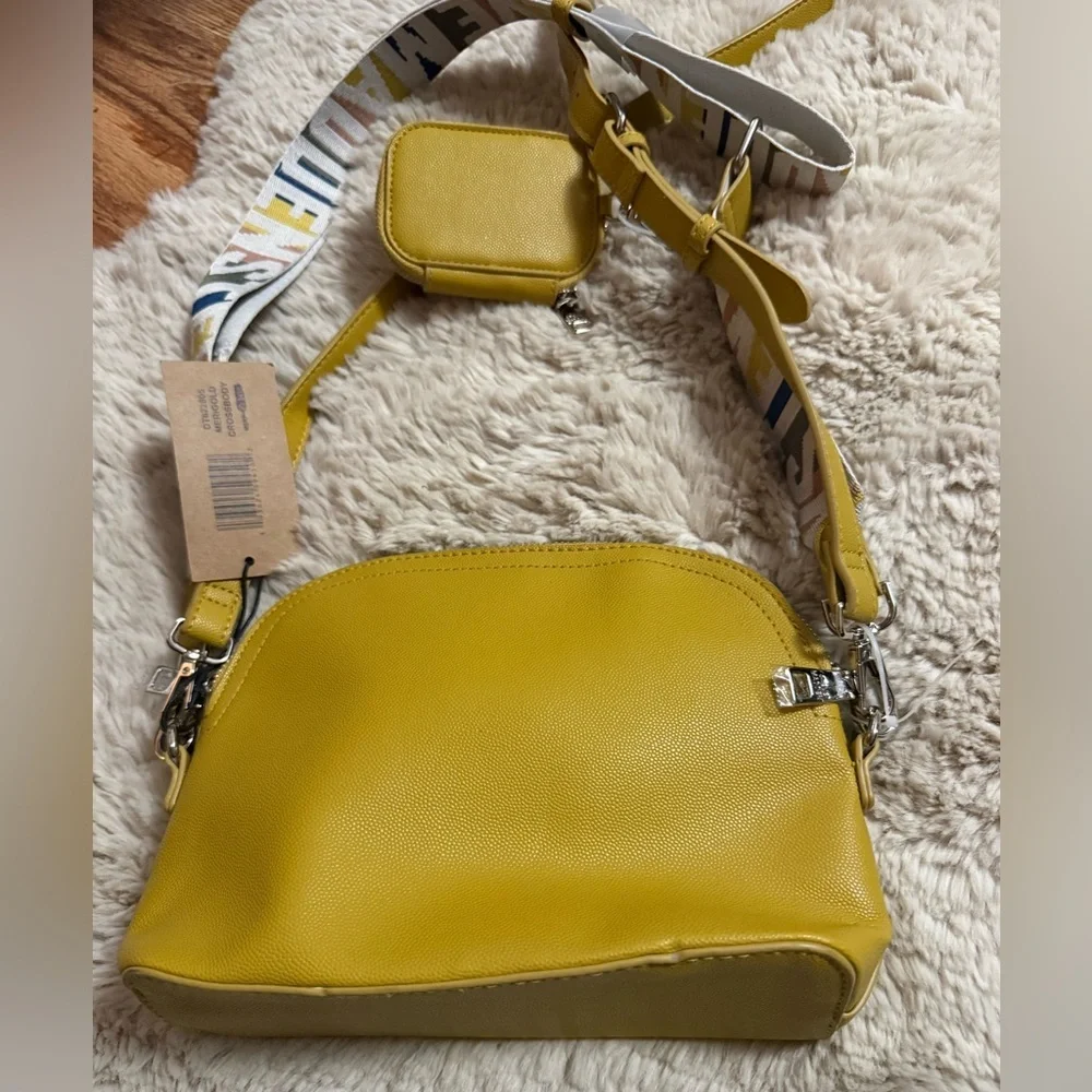 🆕 Steve Madden Crossbody With Extra Strap Merigold